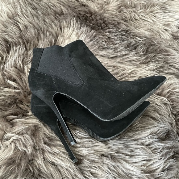 Forever 21 Heeled Boots - Picture 3 of 5